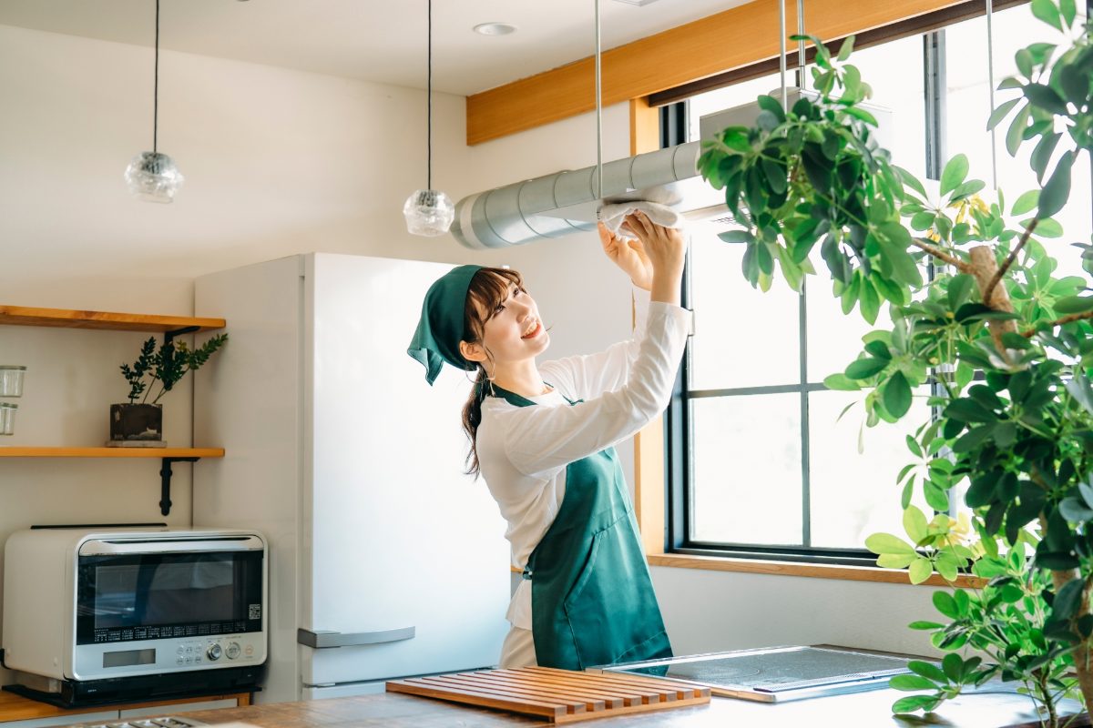 パストリーゼ77でキッチン作業台・調理器具・食器棚の除菌【クリンネスト1級】（イメージ写真）